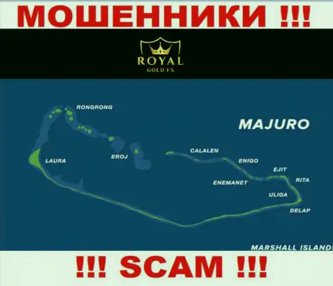 Лучше избегать взаимодействия с мошенниками RoyalGold FX, Majuro, Marshall Islands - их офшорное место регистрации